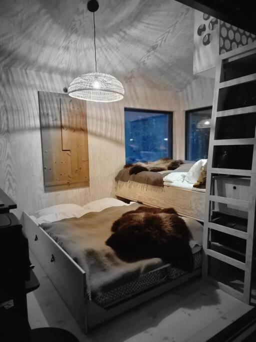 Treetop Ekne - Hytte I Skogen Med Hengebru Hotel Levanger Buitenkant foto