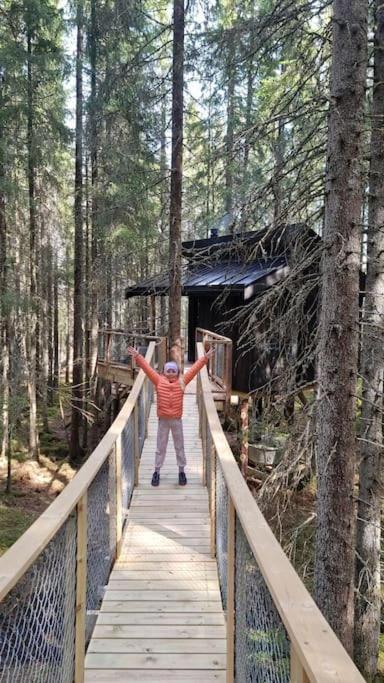 Treetop Ekne - Hytte I Skogen Med Hengebru Hotel Levanger Buitenkant foto